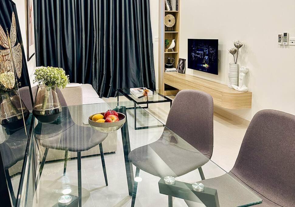 Fuzzi Cozy In D1 Soho TP. Hồ Chí Minh